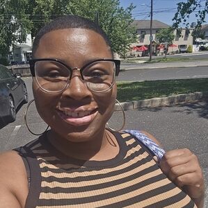 Meet your Posher, B.